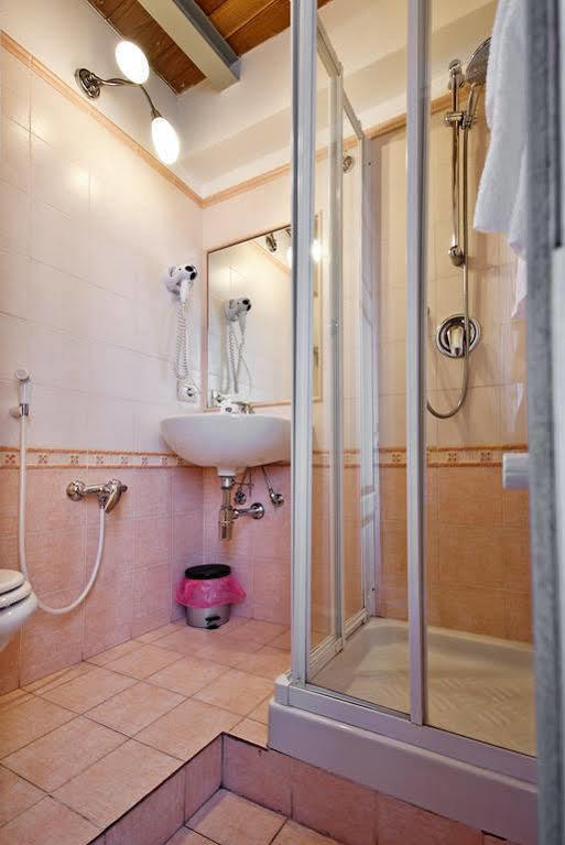 A Casa Mastacchi Bed & Breakfast Сиена Екстериор снимка